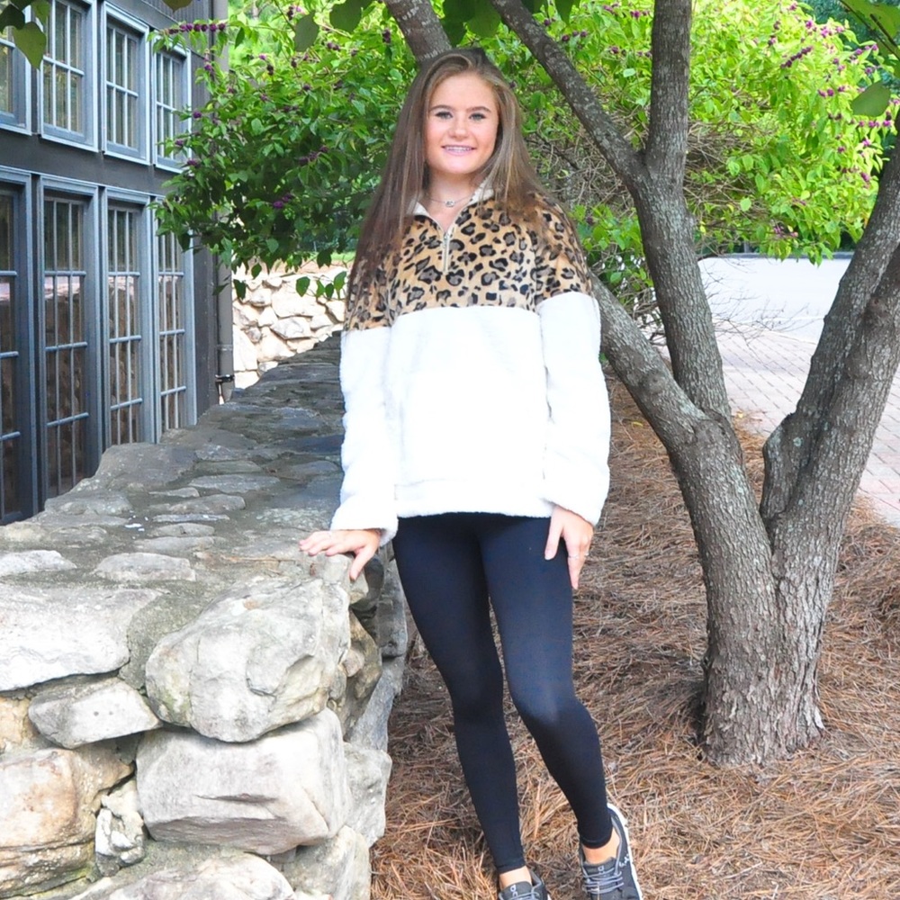 Super cute quarter zip jacket!